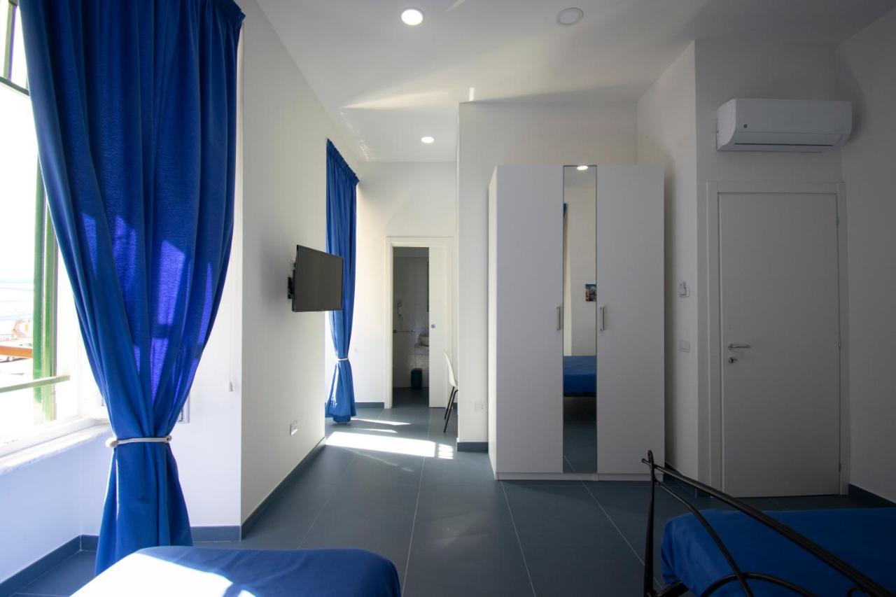 Knight House Hotel Napels Buitenkant foto