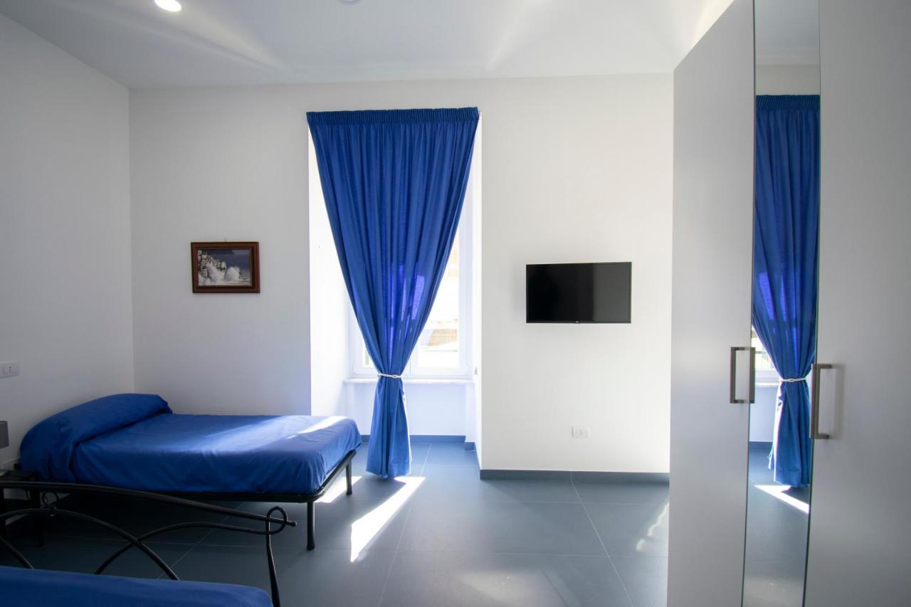 Knight House Hotel Napels Buitenkant foto